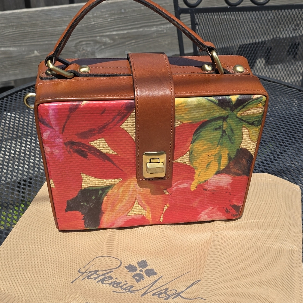NEW Patricia Nash Tauria Straw Bag